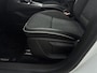 Renault Captur 1.6 E-Tech Plug-In Hybrid Techno 160PK | Automaat | Trekhaak | Navigatie | Achteruitrijcamera | Climate Control | 18'' Inch Velgen | Half-Lederen Bekleding | Apple CarPlay & Android Auto