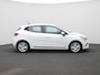 Renault Clio 1.0 TCe Zen 90PK | Navigatie | Cruise Control | Parkeersensoren | LED-Verlichting | Apple CarPlay & Android Auto