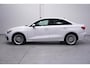 Audi A3 Limousine 35 TFSI Business edition navigatie Apple-carplay Led-verlichting Camera Sportstoelen in hoogte verstelbaar private-glas schakelflippers stoelverwarming  17"-lmv lendesteun-links