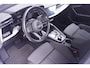 Audi A3 Limousine 35 TFSI Business edition navigatie Apple-carplay Led-verlichting Camera Sportstoelen in hoogte verstelbaar private-glas schakelflippers stoelverwarming  17"-lmv lendesteun-links