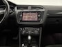 Volkswagen Tiguan Allspace 1.5 TSI Highline R-Line 7p. | Pano | Camera | Virtual | Carplay | Trekhaak | Navi | Keyless | LED