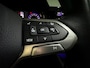 Volkswagen Golf 1.0 eTSI Life Pano|ACC|Lane|Sfeer|Stoelverwarming|Stuurverwarming