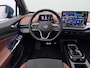 Volkswagen ID.5 Pro Business Plus 77 kWh | 360 Camera | Zwenkbare trekhaak | IQ-Light | ACC | Stoelverwarming |