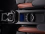 Volkswagen ID.5 Pro Business Plus 77 kWh | 360 Camera | Zwenkbare trekhaak | IQ-Light | ACC | Stoelverwarming |