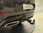 Land Rover Range Rover Sport P460e Dynamic SE | Tow Pack | Enhanced Black Pack | 23 inch Gloss Black