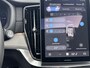 Volvo XC90 T8 Ultra Black Edition Executive | 22" | Gelaagd & Getint Glas | Geintegreerd kinderzitje | Luchtvering | Geventileerd Nappa | Bowers & Wilkins | Stoelmassage | Panoramadak | Head-Up | 360 Camera | Matrix LED