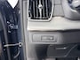 Volvo XC90 T8 Ultra Black Edition Executive | 22" | Gelaagd & Getint Glas | Geintegreerd kinderzitje | Luchtvering | Geventileerd Nappa | Bowers & Wilkins | Stoelmassage | Panoramadak | Head-Up | 360 Camera | Matrix LED