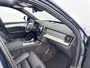 Volvo XC90 T8 Ultra Black Edition Executive | 22" | Gelaagd & Getint Glas | Geintegreerd kinderzitje | Luchtvering | Geventileerd Nappa | Bowers & Wilkins | Stoelmassage | Panoramadak | Head-Up | 360 Camera | Matrix LED
