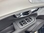 Volvo XC90 T8 Ultra Black Edition Executive | 22" | Gelaagd & Getint Glas | Geintegreerd kinderzitje | Luchtvering | Geventileerd Nappa | Bowers & Wilkins | Stoelmassage | Panoramadak | Head-Up | 360 Camera | Matrix LED