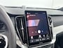 Volvo XC90 T8 Ultra Black Edition Executive | 22" | Gelaagd & Getint Glas | Geintegreerd kinderzitje | Luchtvering | Geventileerd Nappa | Bowers & Wilkins | Stoelmassage | Panoramadak | Head-Up | 360 Camera | Matrix LED