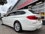 BMW 5-Serie Touring 520i Executive - Panorama dak -Schuifdak I Navigatie I Airco I LED I PDC I Sport pakket I Dealer onderhouden