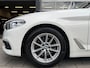 BMW 5-Serie Touring 520i Executive - Panorama dak -Schuifdak I Navigatie I Airco I LED I PDC I Sport pakket I Dealer onderhouden