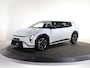 Kia EV4 GT-Line Business Edition 81.4 kWh | Adaptieve cruise control | Stoel- en stuurwielverwarming | Achteruitrijcamera | 19" LM velgen GT-Line | LED-koplampen |