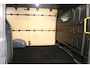 Volkswagen Crafter 2.0 TDI 140PK L3H3 | 3000kg Trekgew. |  Airco | 3 Zits | Trekhaak | Elektrpakket