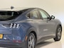Ford Mustang Mach-E Extended RWD 98 kWh | SoH 93% | Trekhaak | Elektrische achterklep | Stoelverwarming |