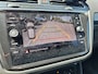 Volkswagen Tiguan 1.5 TSI Elegance 150 PK| Dealeronderhouden | Trekhaak | Navigatie | Achteruitrijcamera | Climatronic ( 3 zones ) | Parkeersensoren + Assistent | Achterklep Elektrisch