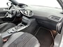 Peugeot 308 SW Blue Lease GT 130pk Automaat | Navigatie | Achteruitrijcamera | Full LED koplampen | Adaptieve Cruise Control | Keyless | Sportstoelen Leder/Alcantara verwarmd+massage | Climate Control | Parkeersensoren v+a | Dodehoeksensor | Apple CarPlay / Android Auto | Donker getint glas | Trekhaak | 18" lichtmetalen velgen |
