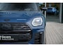 MINI Countryman E John Cooper Works XL 66.5 kWh | Panoramadak | Driving Assistant Plus | Trekhaak | Head-up Display |  Elektrische JCW Sportstoel met Memory | Harman/kardon Surround Sound System |
