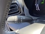 Toyota Yaris 1.5 Hybrid 115 Dynamic COMFORT PACK, Stoel- en stuurverwarming, dodehoek detectie, parkeersensoren, navigatie Apple CarPlay/Android Auto, camera, draadloze telefoonlader