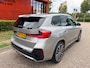 BMW iX1 XDrive30, M-Sport PRO, panorama, trekhaak, H&K, HUD, driving assistant plus