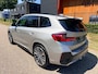 BMW iX1 XDrive30, M-Sport PRO, panorama, trekhaak, H&K, HUD, driving assistant plus