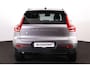 Volvo EX40 Twin Motor Performance Ultra Dark Edition 82 kWh - Panorama/schuifdak - IntelliSafe Assist & Surround - 360º Camera - Harman Kardon audio - Adaptieve LED koplampen - Verwarmde voorstoelen, stuur & achterbank - Parkeersensoren voor & achter - Elektr. bedienb. voorstoelen met geheugen links - Draadloze tel. lader - Extra getint glas - 20'' LMV