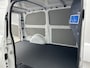 Mercedes-Benz Vito 116 CDI Lang / Trekhaak / Airco / Parkeersensoren / Cruise control / 3 Zits / Achterdeuren