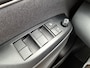 Toyota Yaris Cross 1.5 Hybrid 115 First Edition APPLE/ANDROID STOEL/STUURVERWARMING NAVI AD-CRUISE PRIVACY-GLASS 17"LM-VELGEN