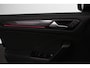 Volkswagen T-Roc 1.5 TSI Sport DSG Navigatie Adaptieve Cruise Control Climate Control Digitale Dashboard Camera 18"Lichtmetalen velgen