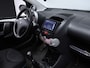 Peugeot 107 1.0 Active Sport (AIRCO,GROOT NAVI,BLACK/WHITE EDITION,ELEKTRISCHE RAMEN,GETINT,SPORTSTOELEN,LM VELGEN,NETTE STAAT)