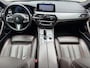 BMW 5-Serie Sedan 540i High Ex. M-Sport Schuifdak Memory H&K HUD