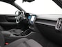 Volvo XC40 Ultimate Recharge Pure 69 kWh 231pk Dealer O.H. | Trekhaak Af Fabriek | Panodak | Adaptive Cruise | 360 Camera | Harman / Kardon | Sportstoelen Memory & Verwarmd | Warmtepomp | Keyless | Blis | Stuur Verwarmd | Google Assistent | DAB |