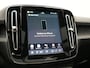Volvo XC40 Ultimate Recharge Pure 69 kWh 231pk Dealer O.H. | Trekhaak Af Fabriek | Panodak | Adaptive Cruise | 360 Camera | Harman / Kardon | Sportstoelen Memory & Verwarmd | Warmtepomp | Keyless | Blis | Stuur Verwarmd | Google Assistent | DAB |