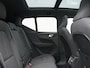 Volvo XC40 Ultimate Recharge Pure 69 kWh 231pk Dealer O.H. | Trekhaak Af Fabriek | Panodak | Adaptive Cruise | 360 Camera | Harman / Kardon | Sportstoelen Memory & Verwarmd | Warmtepomp | Keyless | Blis | Stuur Verwarmd | Google Assistent | DAB |