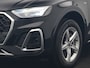 Audi Q5 55 TFSI e S Line PHEV 367pk Dealer O.H. | Alcantara Sportstoelen Massage & Verwarmd | 360 Camera | Bang & Olufsen Audio | Keyless | Navigatie | Virtual | DAB | Cruise Control | Plug In Hybrid |