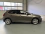 Volkswagen Polo 1.0 TSI Highline Business R Navi, Carplay, Cruise Control