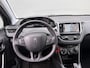 Peugeot 208 1.2 PureTech Blue Lion | Airco | Cruise control | Navigatie | Pdc achter | Distributieriem vervangen ! | NL auto |