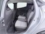 Renault Clio TCe 90 GPF Evolution | Navigatie | Parkeersenspren | Lichtmetalen velgen |