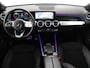 Mercedes-Benz GLB 200 Business Solution AMG 7p. | Panoramadak | Elec. Trekhaak | Half Leder | Memory | Sfeerverlichting | Stoelverwarming | Camera | Park assist |