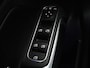 Mercedes-Benz GLB 200 Business Solution AMG 7p. | Panoramadak | Elec. Trekhaak | Half Leder | Memory | Sfeerverlichting | Stoelverwarming | Camera | Park assist |
