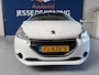 Peugeot 208 1.2 VTi Active / bj.2014 / kleur: wit / airco / navigatie / cruise control /etc. NAP met 128941 km.en APK tot 07/2027.