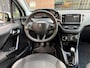 Peugeot 208 1.2 VTi Active / bj.2014 / kleur: wit / airco / navigatie / cruise control /etc. NAP met 128941 km.en APK tot 07/2027.