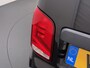 Volkswagen Transporter 2.0TDI D.C Dubbele Cabine 6-Pers. L2H1 28 Navi* Apple Carplay Android Mirror-Link Airco Bluetooth Cruise Control Pdc Euro 6 Betonplex Vloer Wandbetimmering Achterdeuren 1e Eigenaar