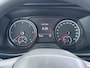 Volkswagen Transporter 2.0TDI Dubbele Cabine 6-Persoons L2H1 28 Navi* Apple Carplay Android Auto Airco Bluetooth Cruise Control Pdc Euro 6 Betonplex Vloer Wandbetimmering Achterdeuren 1e Eigenaar