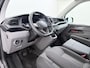 Volkswagen Transporter 2.0TDI Dubbele Cabine 6-Persoons L2H1 28 Navi* Apple Carplay Android Auto Airco Bluetooth Cruise Control Pdc Euro 6 Betonplex Vloer Wandbetimmering Achterdeuren 1e Eigenaar