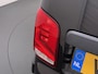 Volkswagen Transporter 2.0TDI Dubbele Cabine 6-Persoons L2H1 28 Navi* Apple Carplay Android Auto Airco Bluetooth Cruise Control Pdc Euro 6 Betonplex Vloer Wandbetimmering Achterdeuren 1e Eigenaar