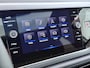 Volkswagen Taigo 1.0TSI Automaat R-Line Panoramadak Camera Adap.Cruise Trekhaak Stoelverwarming Apple Carplay Android Auto Navi Ecc Draadloze telefoonlader Keyless Lmv DAB Bluetooth IQ Light Pdc Isofix Privacy Glas Led Rijstrooksensor 1100KG Trekgewicht