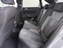 Volkswagen Taigo 1.0TSI Automaat R-Line Panoramadak Camera Adap.Cruise Trekhaak Stoelverwarming Apple Carplay Android Auto Navi Ecc Draadloze telefoonlader Keyless Lmv DAB Bluetooth IQ Light Pdc Isofix Privacy Glas Led Rijstrooksensor 1100KG Trekgewicht