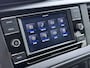 Volkswagen Transporter 2.0TDI Dubbele Cabine 6-Persoons L2H1 28 Navi* Apple Carplay Android Auto Airco Bluetooth Cruise Control Pdc Euro 6 Betonplex Vloer Wandbetimmering Achterdeuren 1e Eigenaar