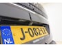 Peugeot 3008 1.2 PureTech Blue Lease Executive AUTOMAAT 130 pk | | Trekhaak | Climate control | Navigatie | Dakrails | Extra getint glas | Draadloze telefoonlader